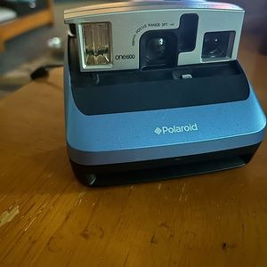Vintage 90s Polaroid camera